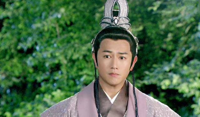 tvb男神陈键锋罕见露面,胡子拉碴星相全无,发福严重不敢认_姜子牙