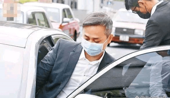 97年回归后,黑帮和胜和再次低调选举,由两位金牌打手出任坐馆人_少航