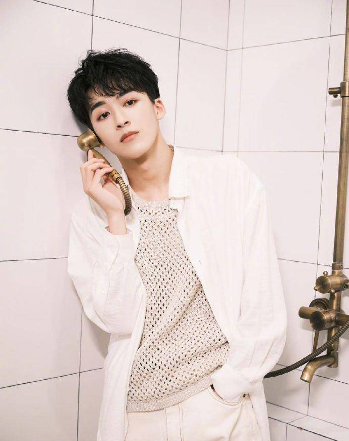 7.何洛洛还挺清爽的!这是广告视频吧?6.