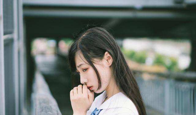 什么是真正的放下?放弃只是一种形式,放下是一种修行_心思_感情_老子