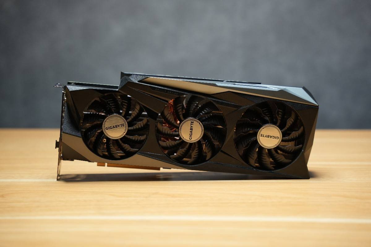 这一装可不得了技嘉雪雕b660mproaxddr4幽灵c101g机箱装机