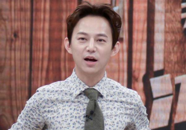 原创娱乐圈中当众发飙的5位明星，何炅愤然离场，他直接一脚踢过去！