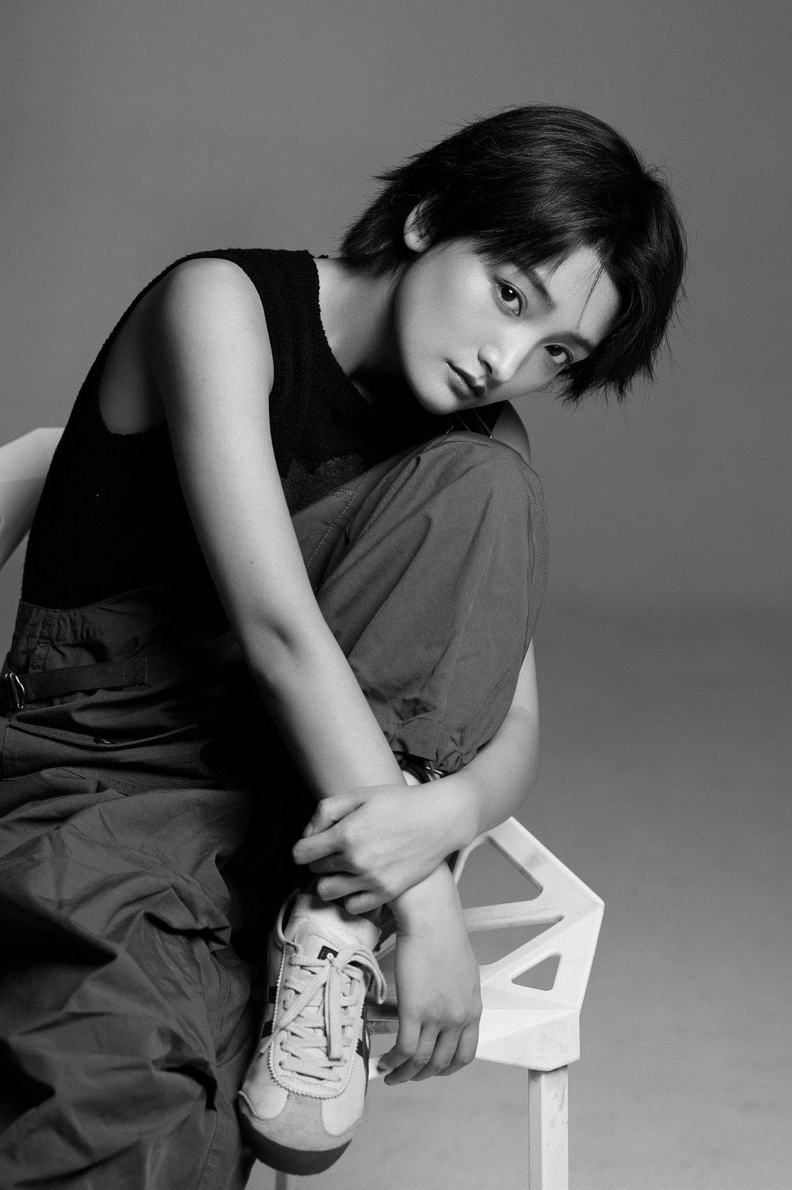 付小仙单色写真大片 纯净灵动氛围感拉满_电影_表演_女性