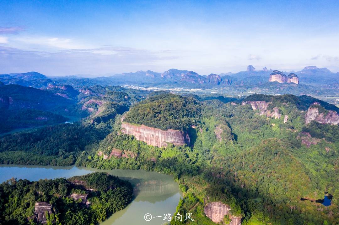 韶关丹霞山，广东省唯一的世界自然遗产，鬼斧神工让人大开眼界