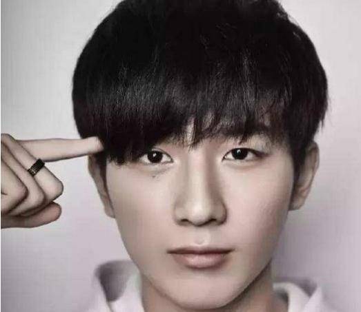 记得《变形计》颜值最高的李宏毅?