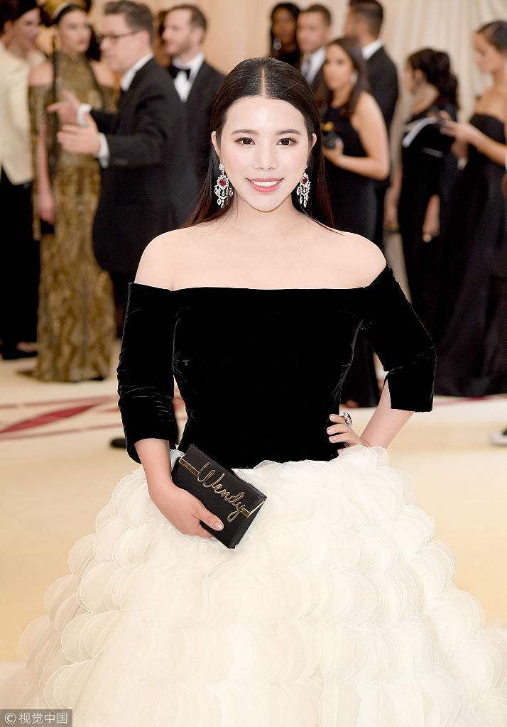 原创身价百亿的7位单身女富豪个个让人心动有人40岁还没谈过恋爱