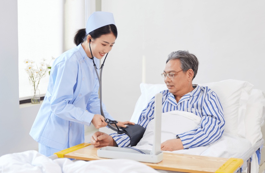 老人需要术后康复怎么办康复疗养服务