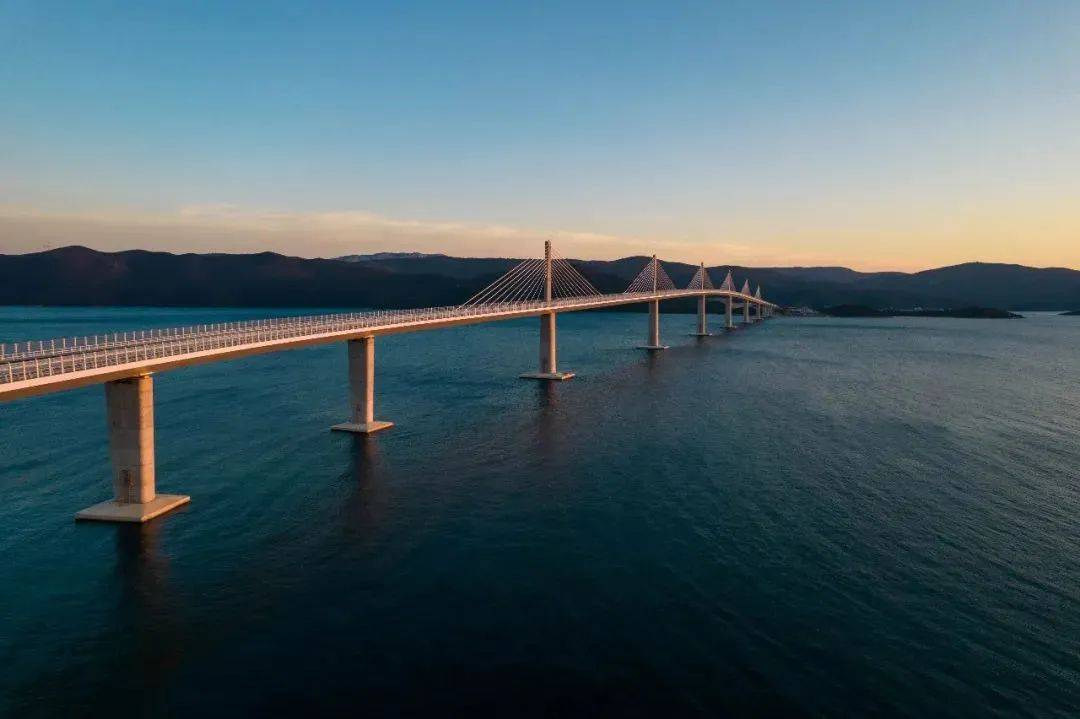 克罗地亚大桥最新图片