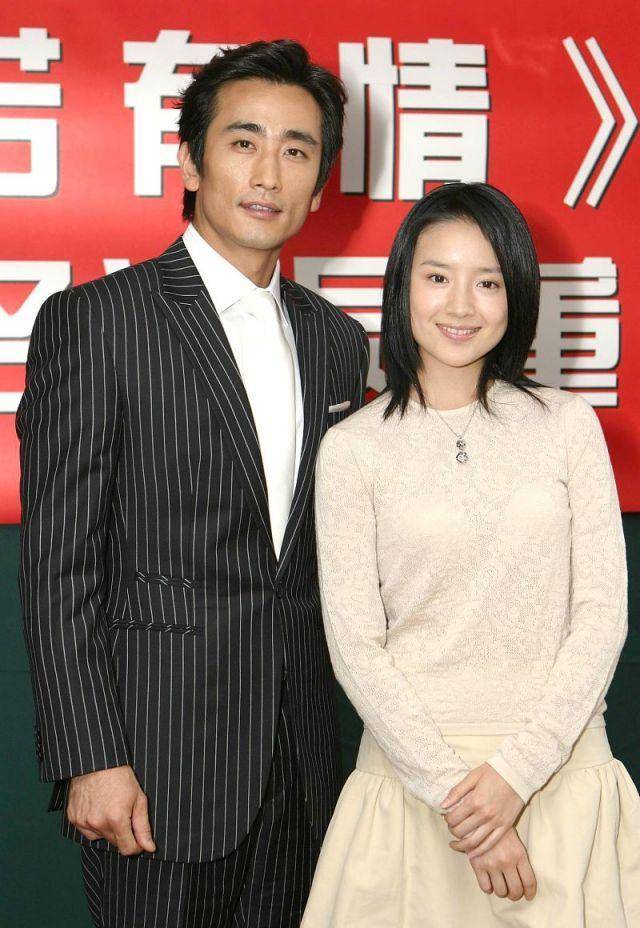 车仁表饰演比女主展颜(董洁饰)大18岁的季冬阳,剧中展颜爱季冬阳可以