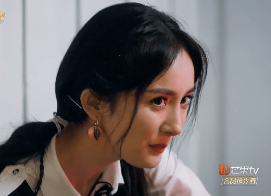 杨幂被吓到哭,指认郭麒麟害她,没想到罪魁祸首是我们熟知的他_大张伟