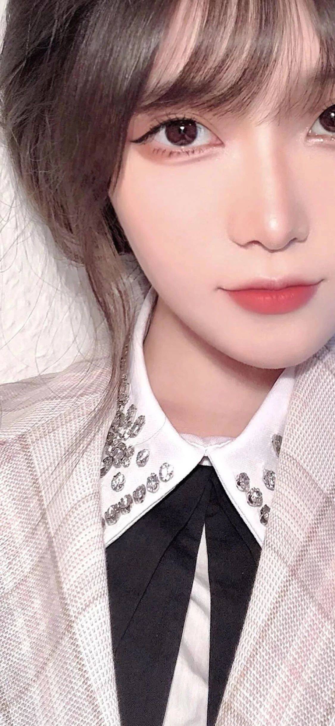 30/张素材分类:网红,明星,名模,自拍,街拍,写真,cos等美女壁纸