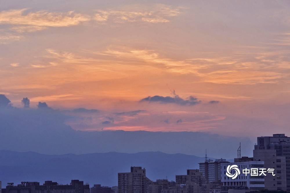 北京晚霞 西山图片