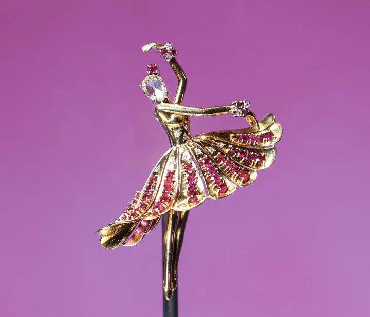 ����֮������Ϻ�������ű������Ʒ����չ����Խ���������