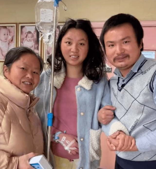 网络名人牛爱芳和小春花自直播以来,风评一直不好