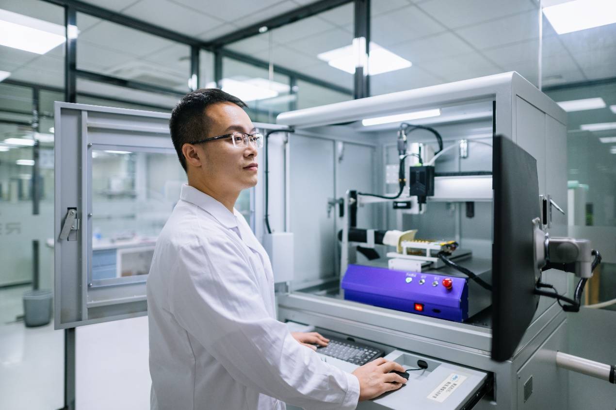 relx悦刻品质安全实验室获得cnas认可