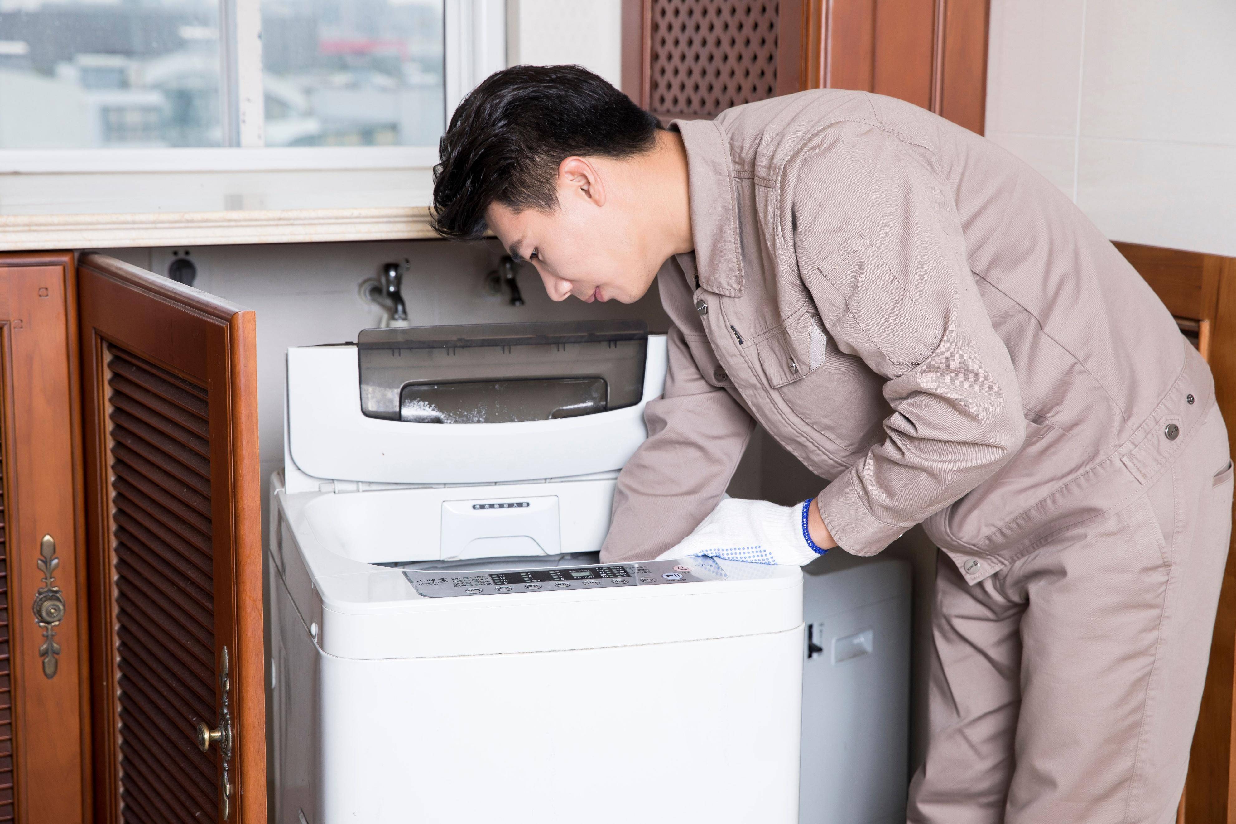 油烟机洗衣机等污渍堆积教你5个小妙招一次性搞定油污污渍