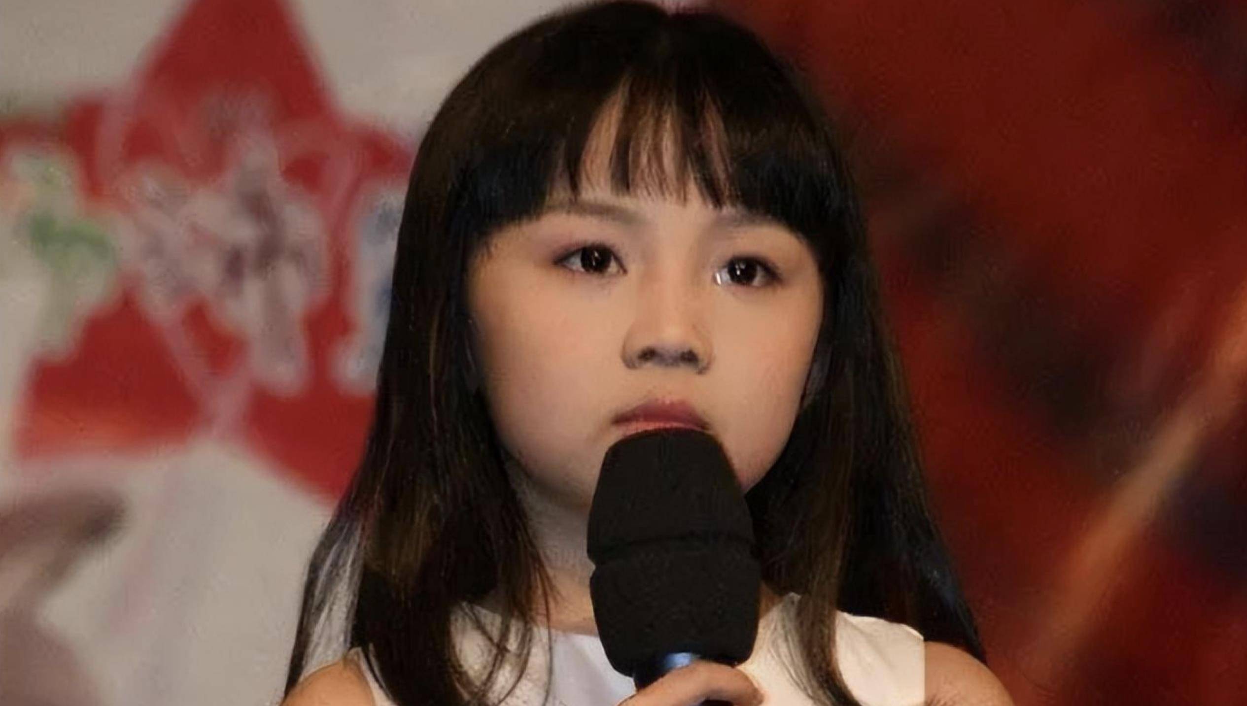 《极限》14年,看看林妙可和杨佩仪各自的情况,一目了然