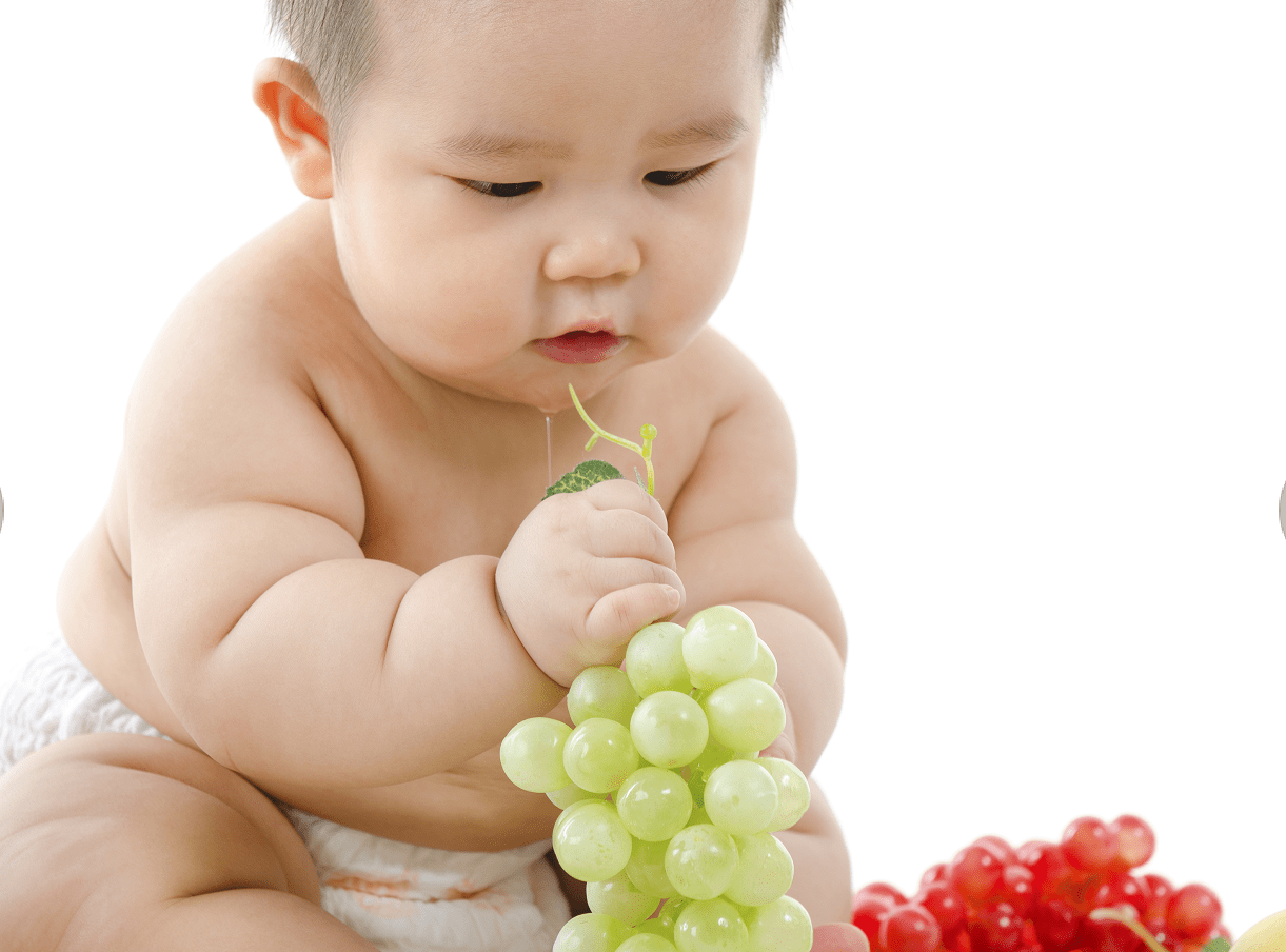 一岁之后孩子辅食转正,家长要关注4个要点,才能让娃吃得更健康