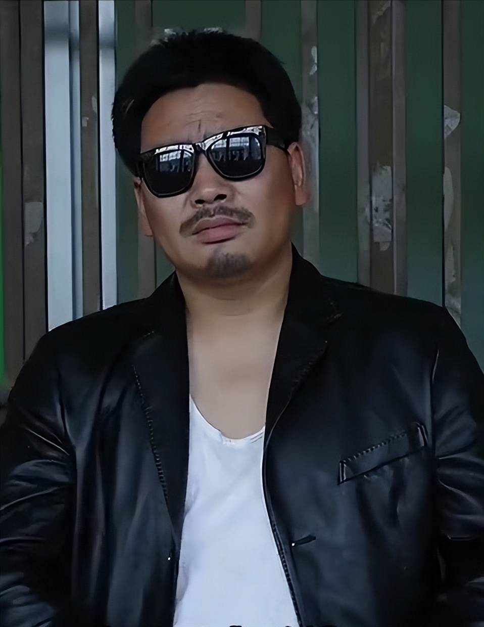 小伙酷似吴孟达,可以与周星驰合作再续经 典,网友:达叔复活了!