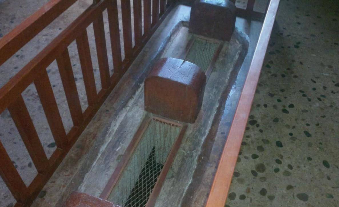 布达拉宫的厕所连用数百年从未清理？难道就不怕会倒灌出来吗？