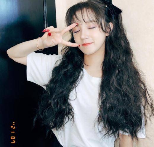 宋雨琦晒素颜自拍照,脱离高清美颜与滤镜,这颜值是认真的?