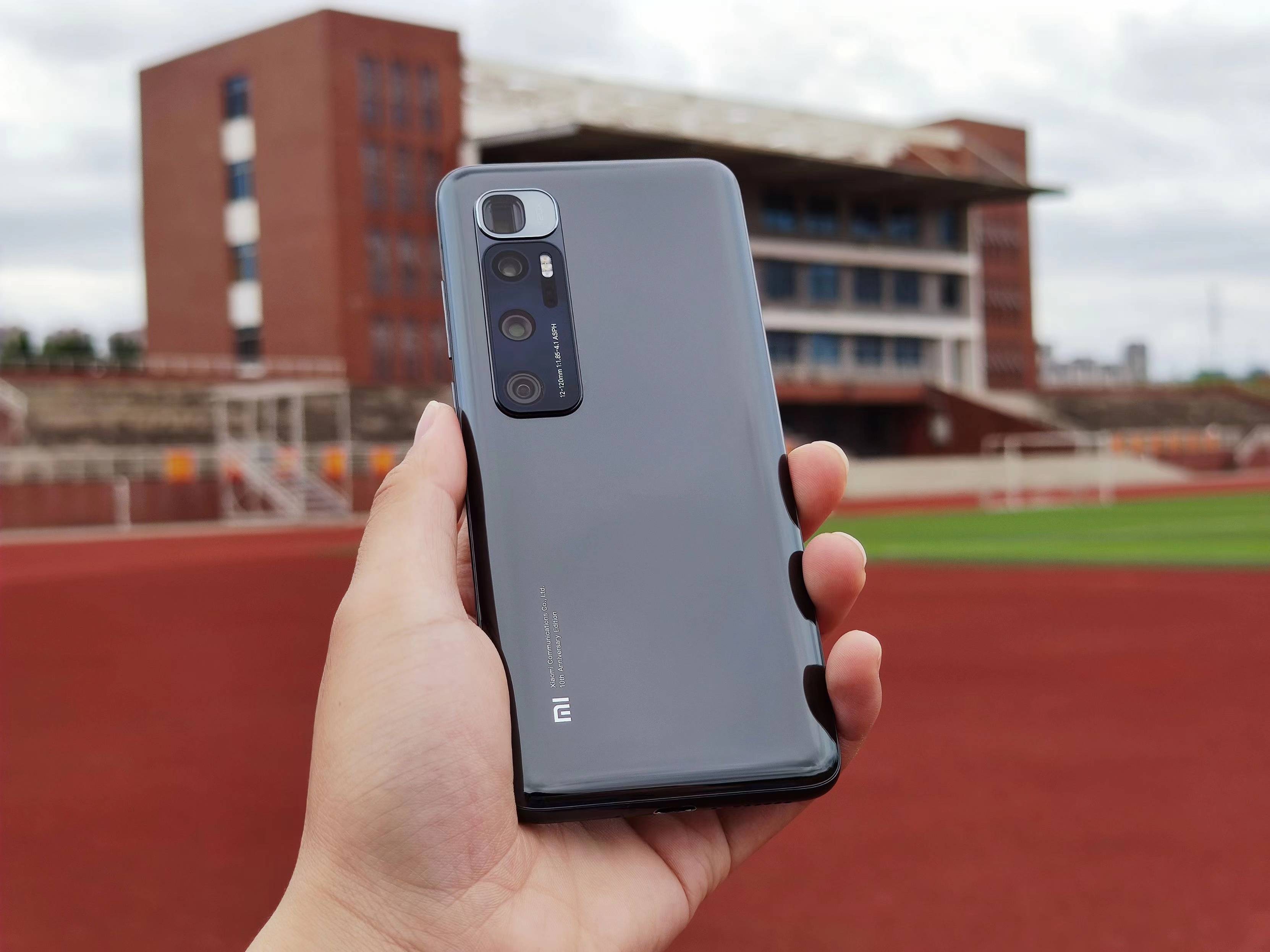 小米12sultra大火后我认为小米10至尊纪念版更好不仅因为865