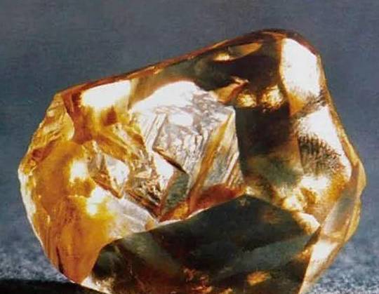 “钻石”我国发现的4颗特大钻石：最大的重达281克拉，全部来自沂蒙山