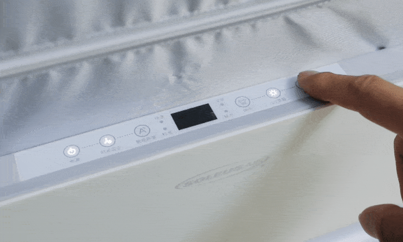 舒乐氏“全自动挂烫机”:能除皱,会烘干,家中衣物轻松护理