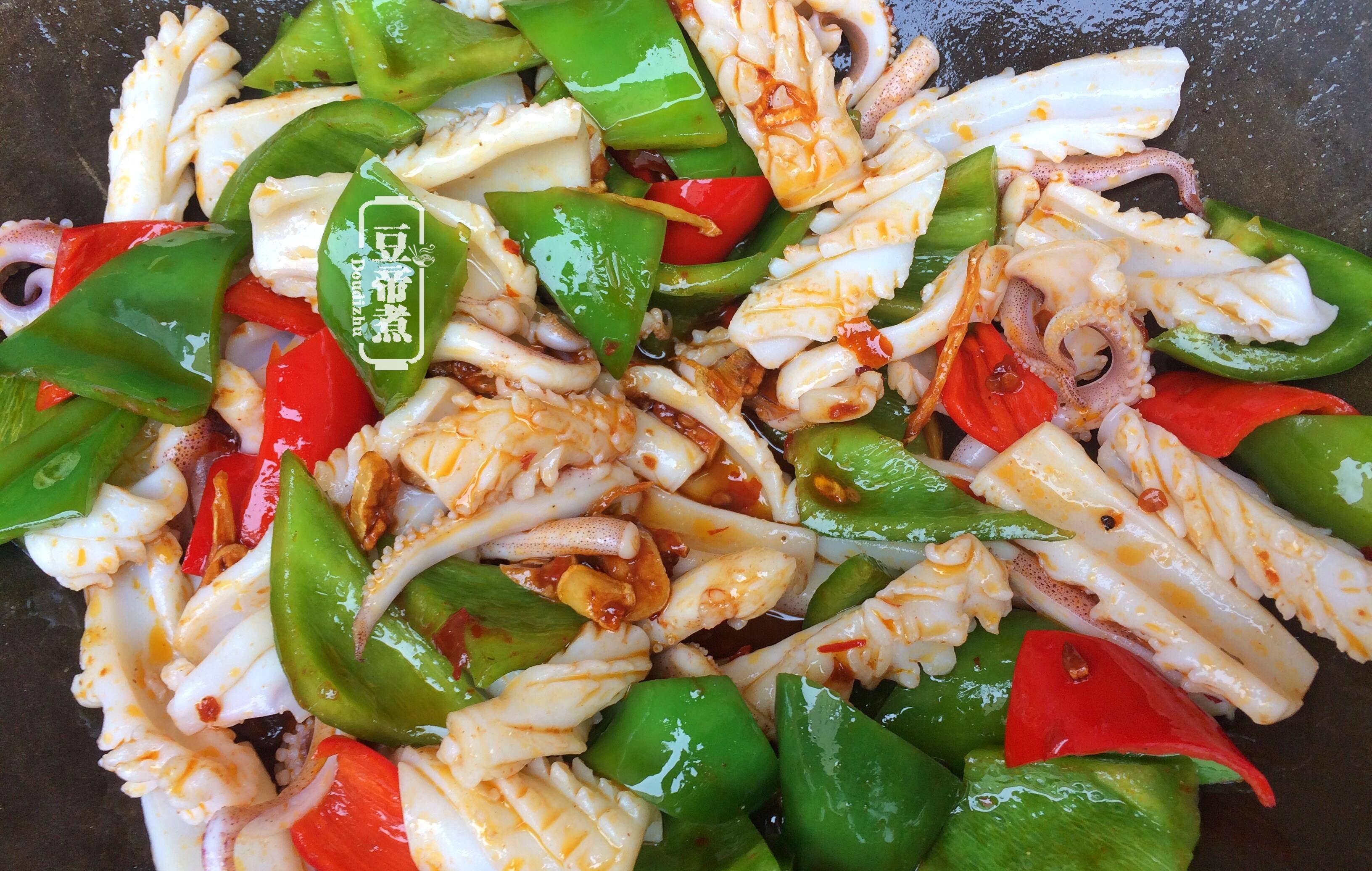 饭店大厨说鱿鱼爆炒要这样,您说了?