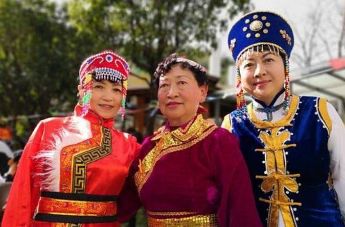 世界唯一以捕鱼为生的蒙古族,云南的3万蒙古族是哪来的?