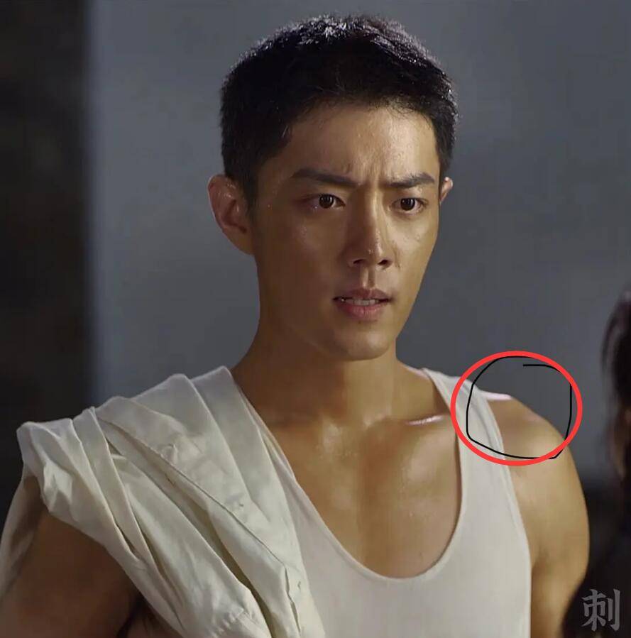 王牌上线10天网播上星收视都创新高肖战露肩峰引