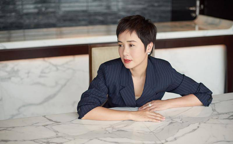 妈妈不被公婆喜欢,81岁姥爷抚养她长大,感恩是演员的