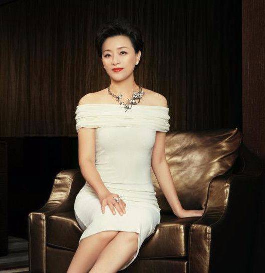 有种"偏心"叫杨澜的儿女,上帝吻了儿子的脸,却没给女儿开扇窗_孩子