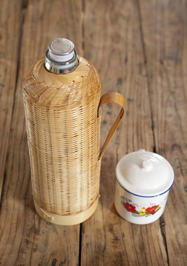 故乡的暖壶_热水_冰糕_人们