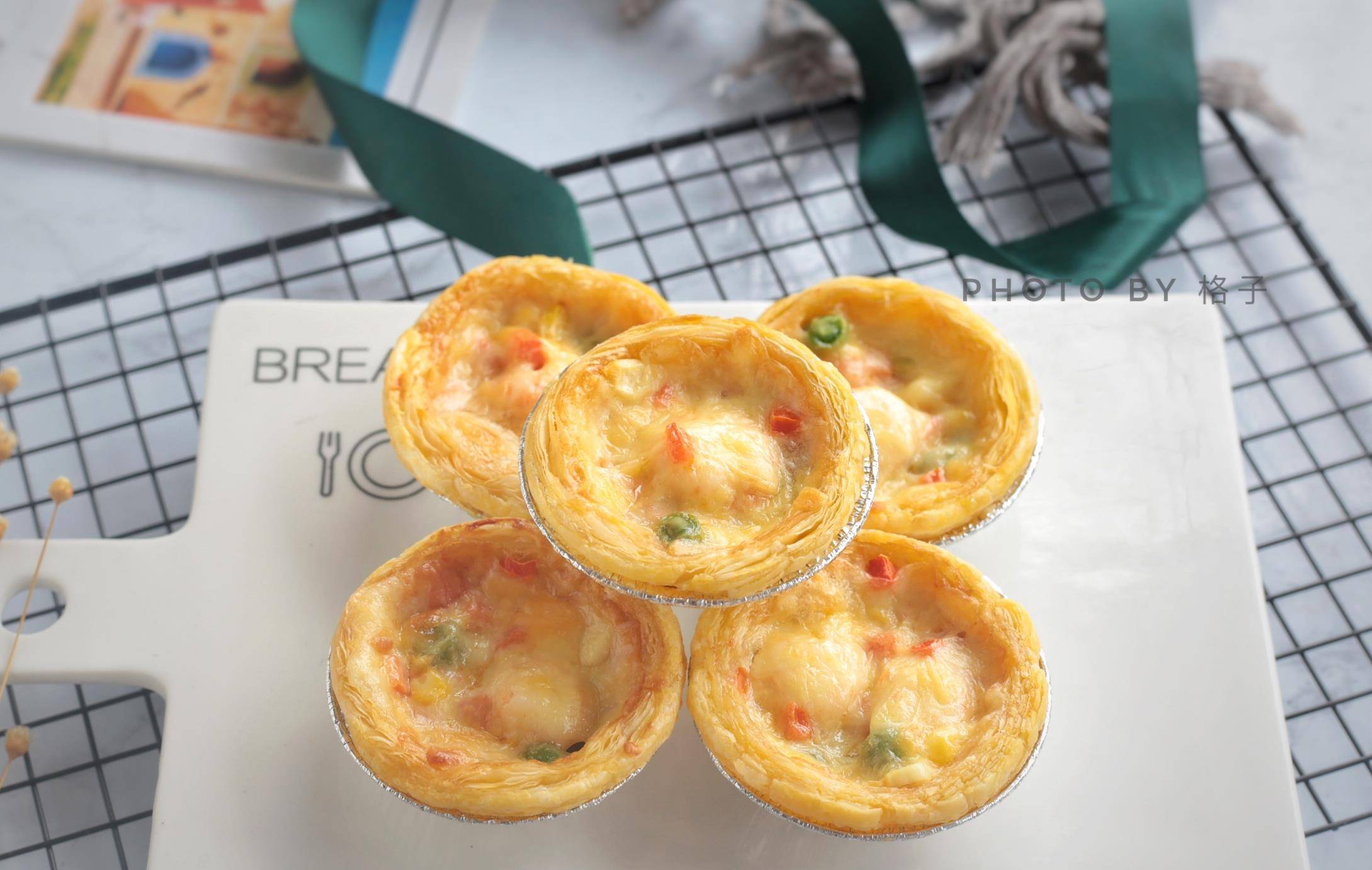 教你做懒人披萨,不和面不揉面,5分钟搞定,香酥脆还拉丝,好吃_蛋挞