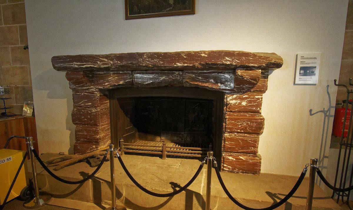 1945年:希特勒在阿尔卑斯山上的"鹰巢",终被"兄弟连"攻占_贝希特斯