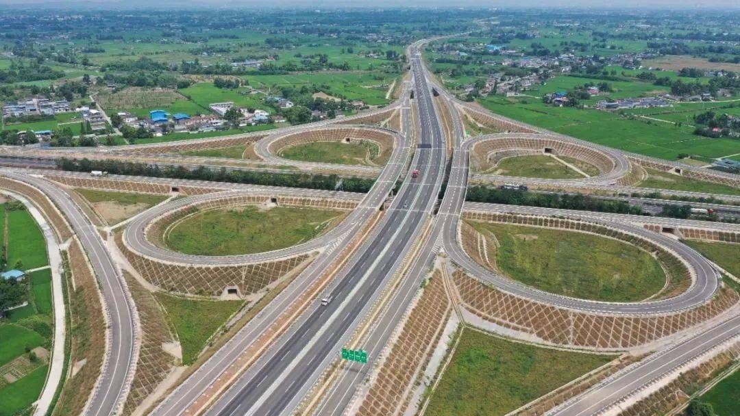 德都_高速公路_都江堰