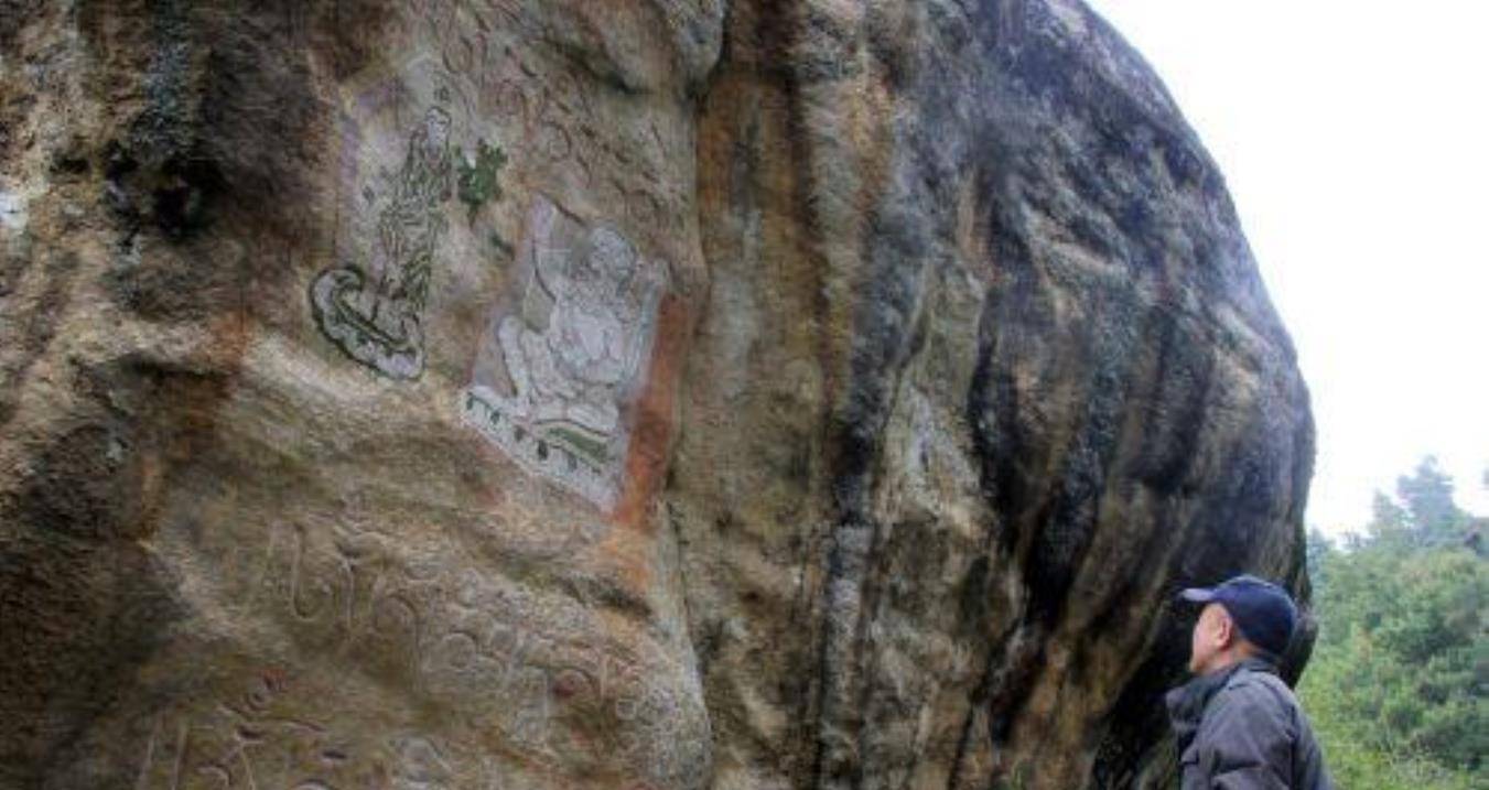 “天竺”西藏有大发现，山壁上刻着失传已久的惊人历史，专家：传说是真的