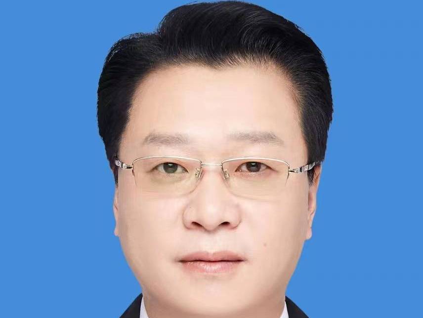 曾杰担任中翰信科技集团有限公司董事长_工作_公安部政治部_中央党校