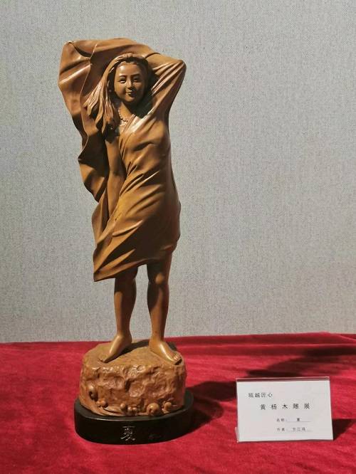 方江鸿大师:化腐朽为神奇 让木头能唱歌_木雕_黄杨_作品