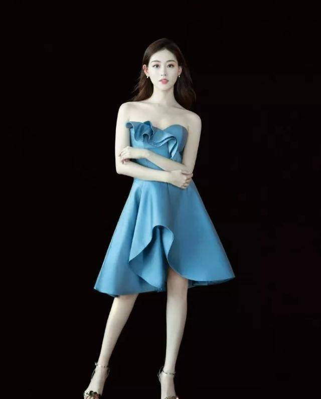 祝绪丹一双美腿也是绝!