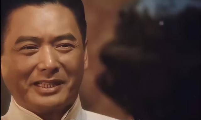 周润发评价袁泉大上海:这个眼神让我有点接不住,她是演技实力派_杨颖