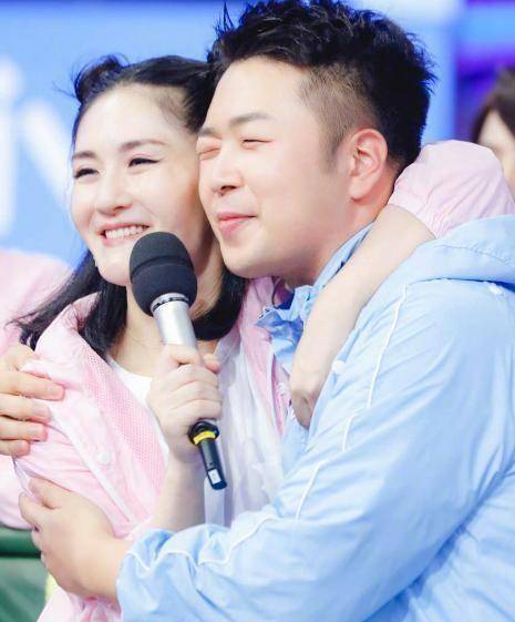 沈梦辰杜海涛相恋9年官宣结婚,吴昕的祝福词暗藏玄机_喜讯_主动_生日