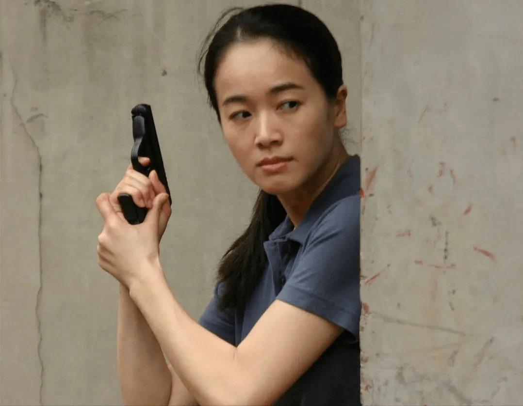 在剧中左小青既让人看到了她的美,但又符合角色的塑造,这才是演员演戏