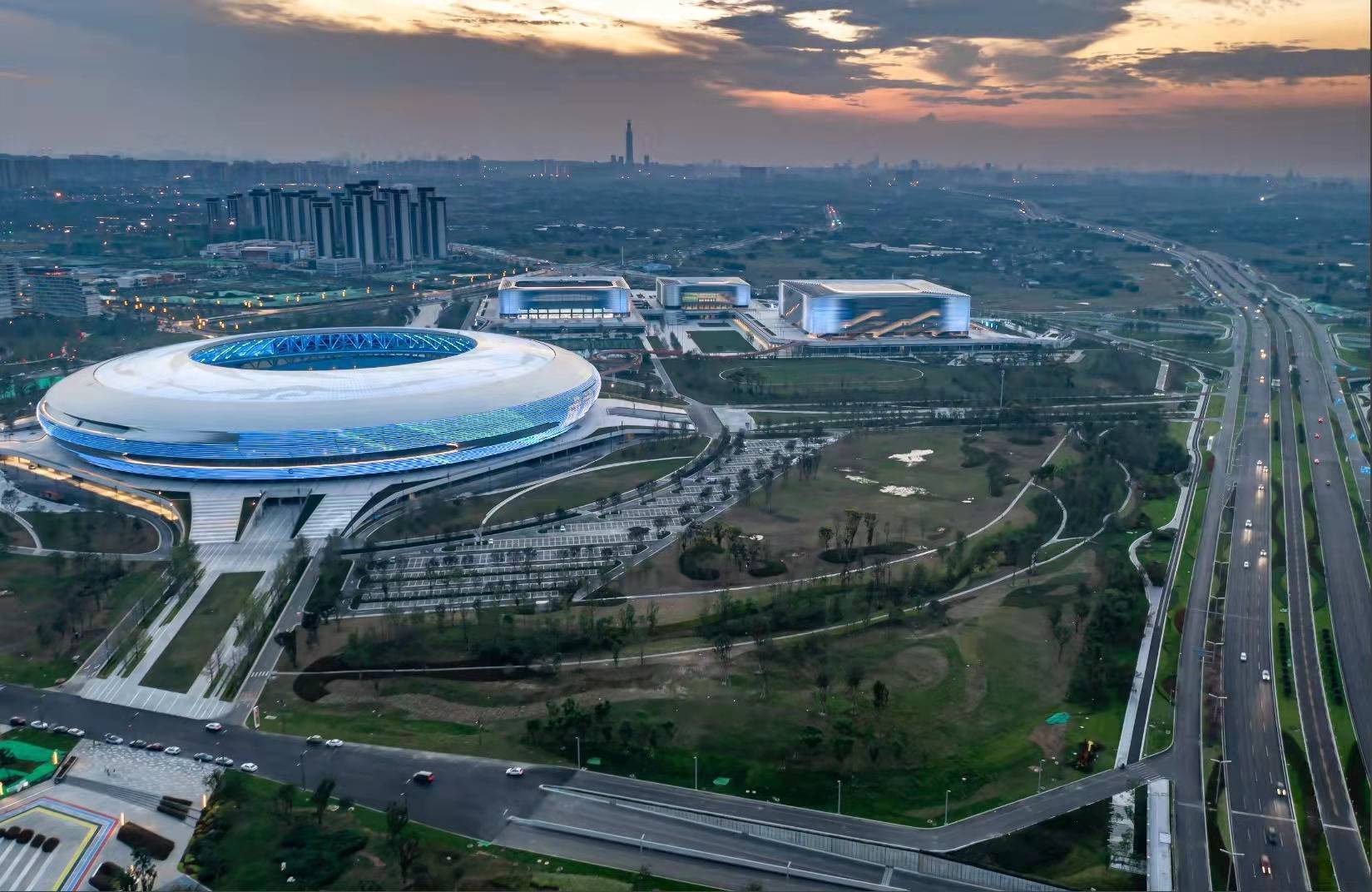 龙泉东安湖华润未来之城单价多少钱?_成都市_城市_实景图