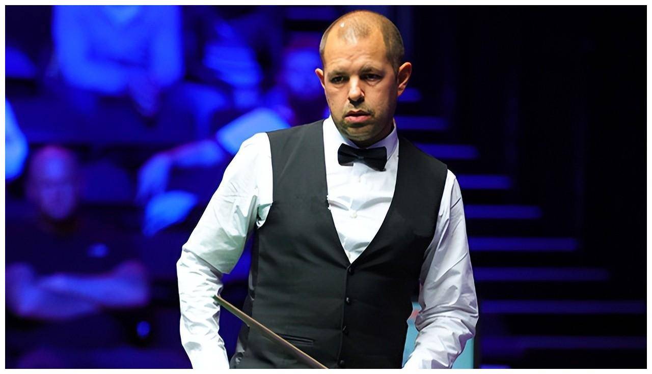 斯诺克名将1胜5负垫底出局,世界冠军逆势翻盘成功晋级_宾汉姆_成绩