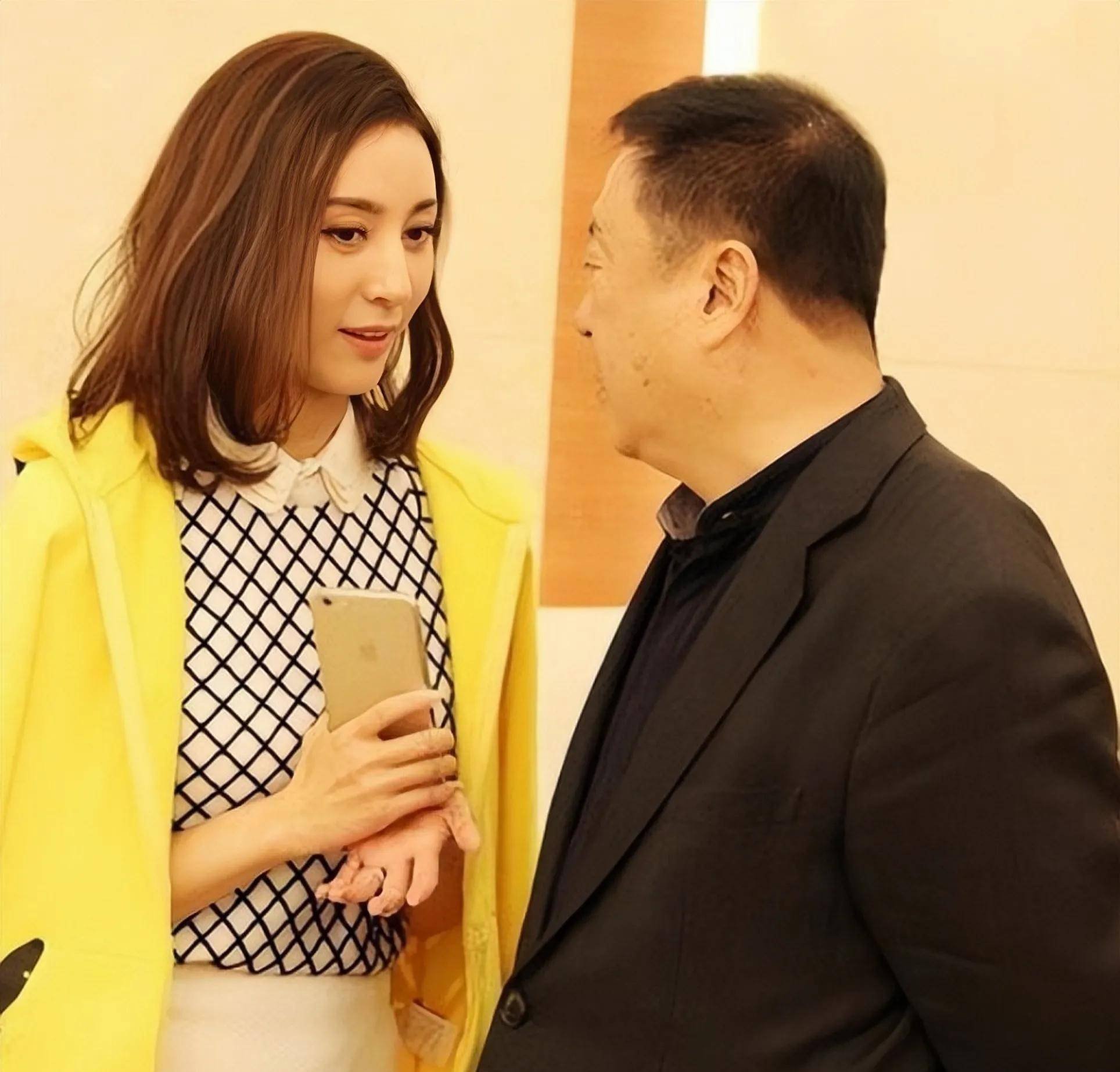 邬倩倩:小三上位,又被小三挤走,万事皆有轮回