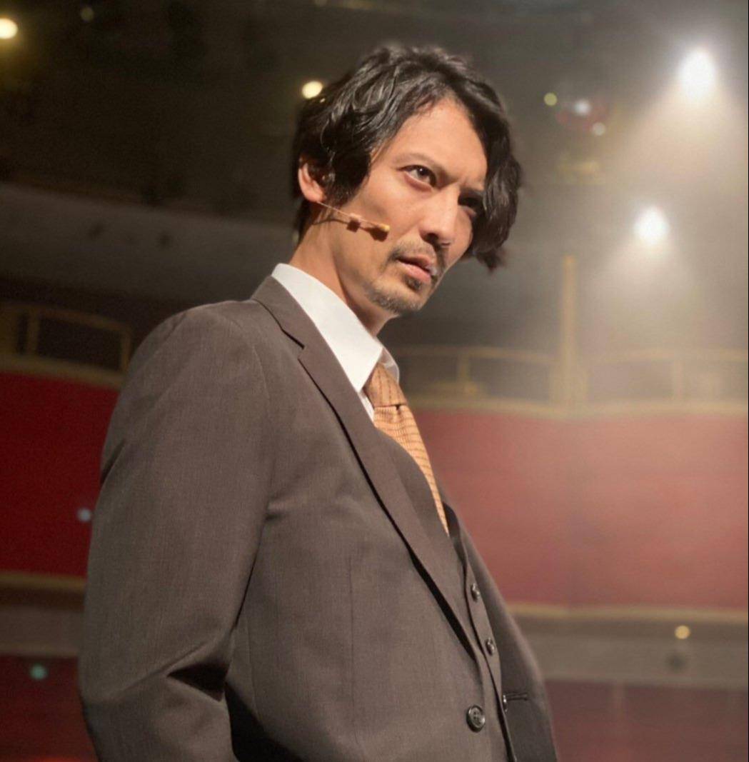 国外43岁男星家中自寻短见,系国外演艺圈半年内第8位轻生艺人_日本