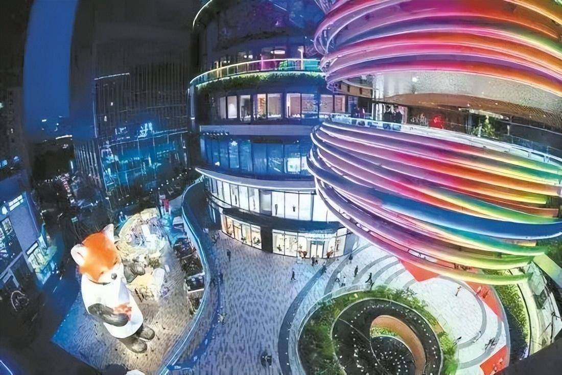 公园商业+科技互动，成都潮玩新地标来了！｜成都招商大魔方购物中心_项目_城市