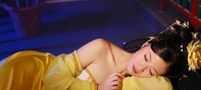 和思皇后:唐中宗原配发妻,被婆婆武则天活活饿死,最后尸骨无存_常乐